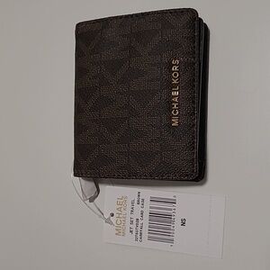 Micheal Kors Wallet